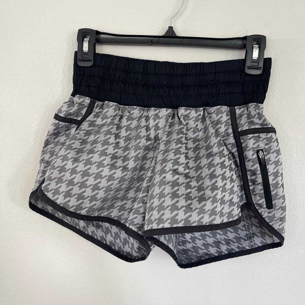 Lululemon Houndstooth Speed Up Lined Shorts (6)
